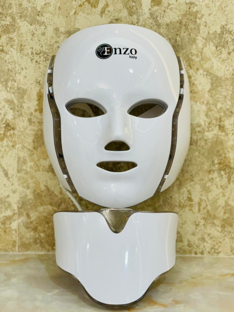 ماسک ال ای دی نقابی نور درمانی صورت برند انزو
